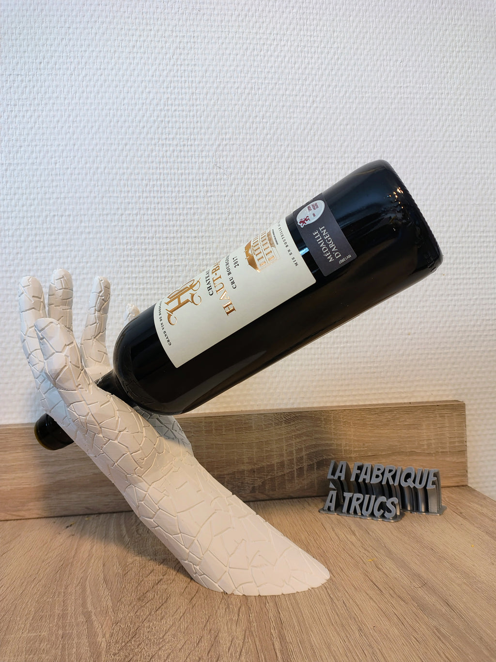 La Main de Dionysos - Porte-Bouteille de Vin Original "main" - Support & Décoration de Table 3D