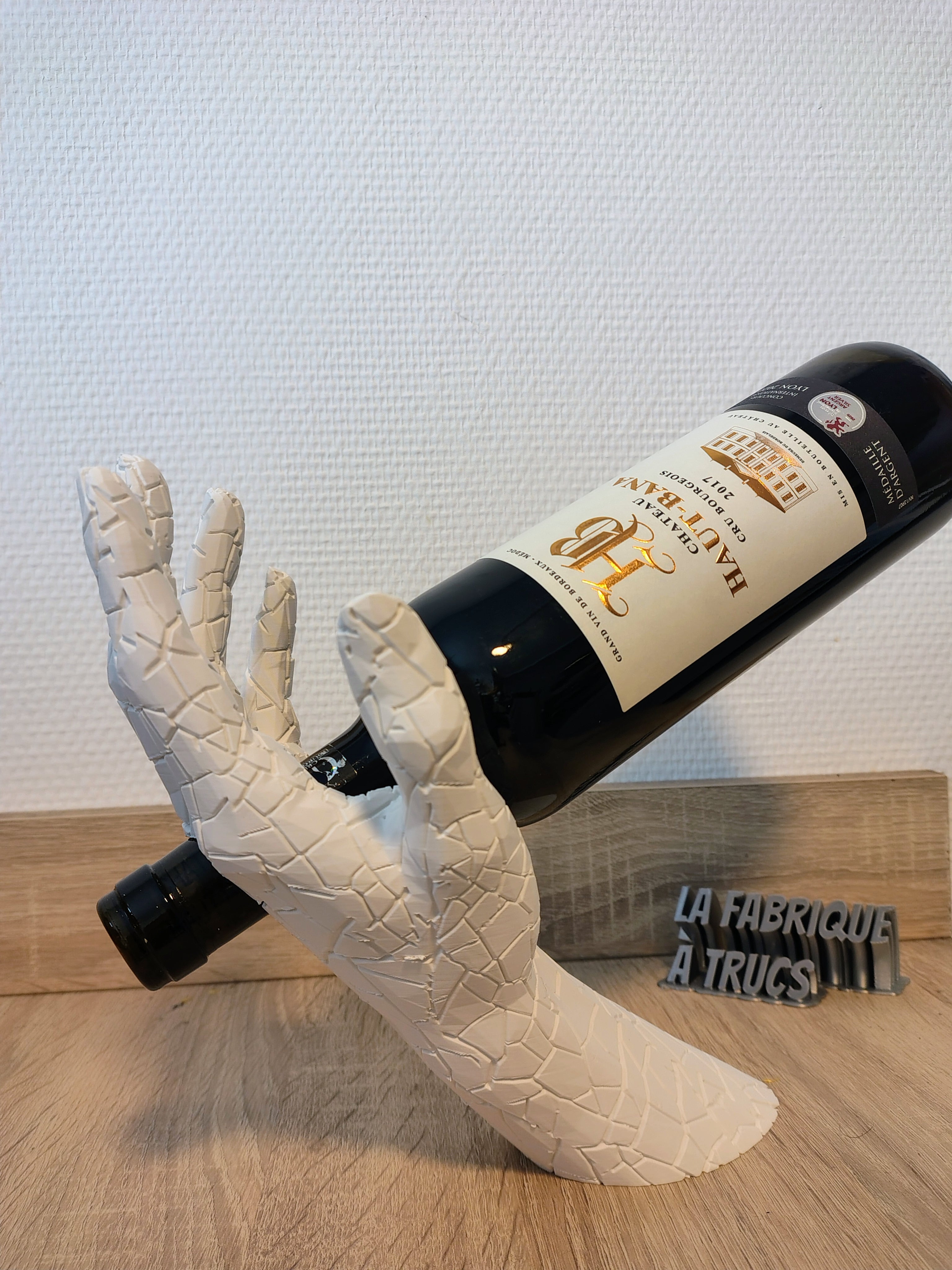 La Main de Dionysos - Porte-Bouteille de Vin Original "main" - Support & Décoration de Table 3D