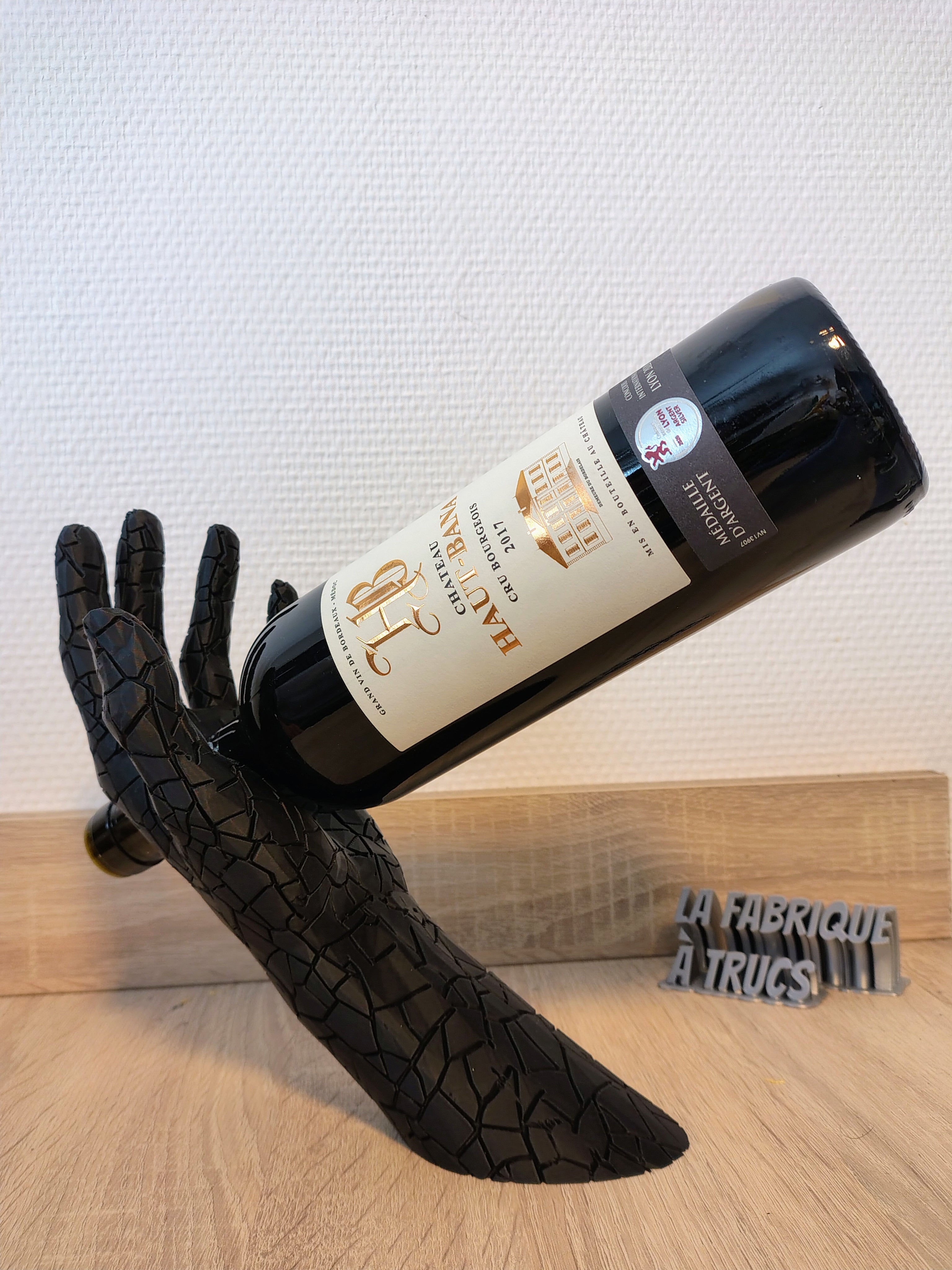 La Main de Dionysos - Porte-Bouteille de Vin Original "main" - Support & Décoration de Table 3D