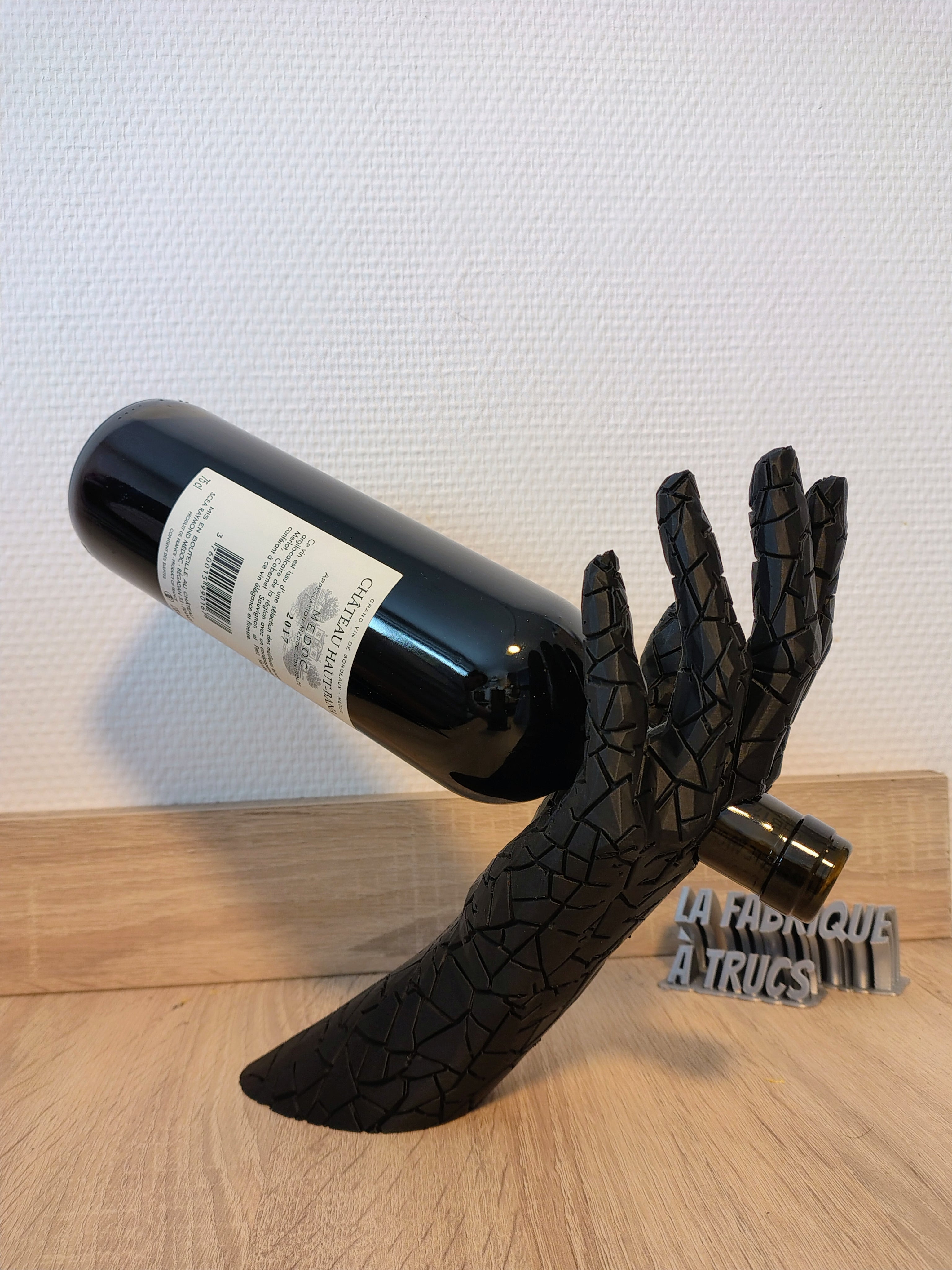 La Main de Dionysos - Porte-Bouteille de Vin Original "main" - Support & Décoration de Table 3D