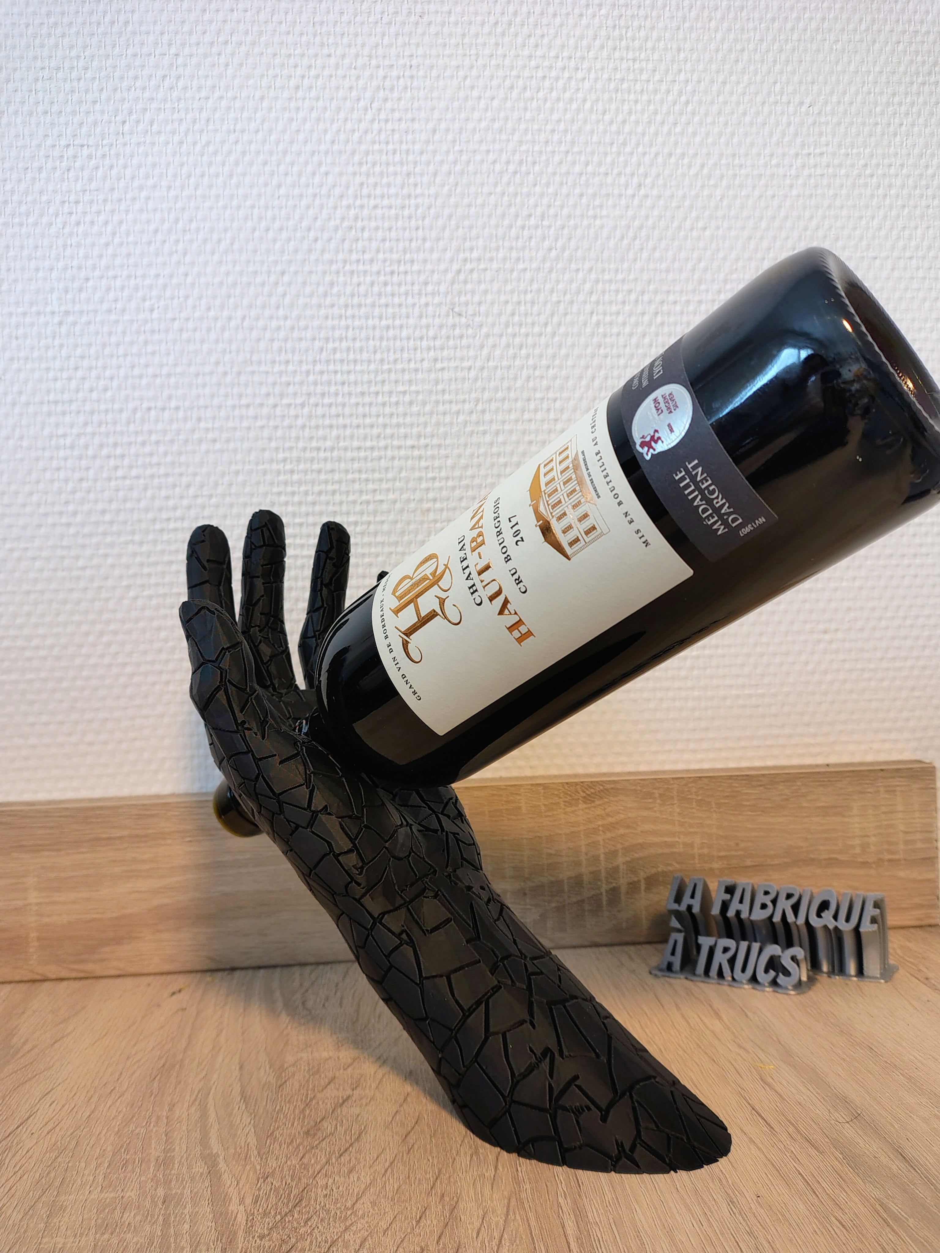 La Main de Dionysos - Porte-Bouteille de Vin Original "main" - Support & Décoration de Table 3D