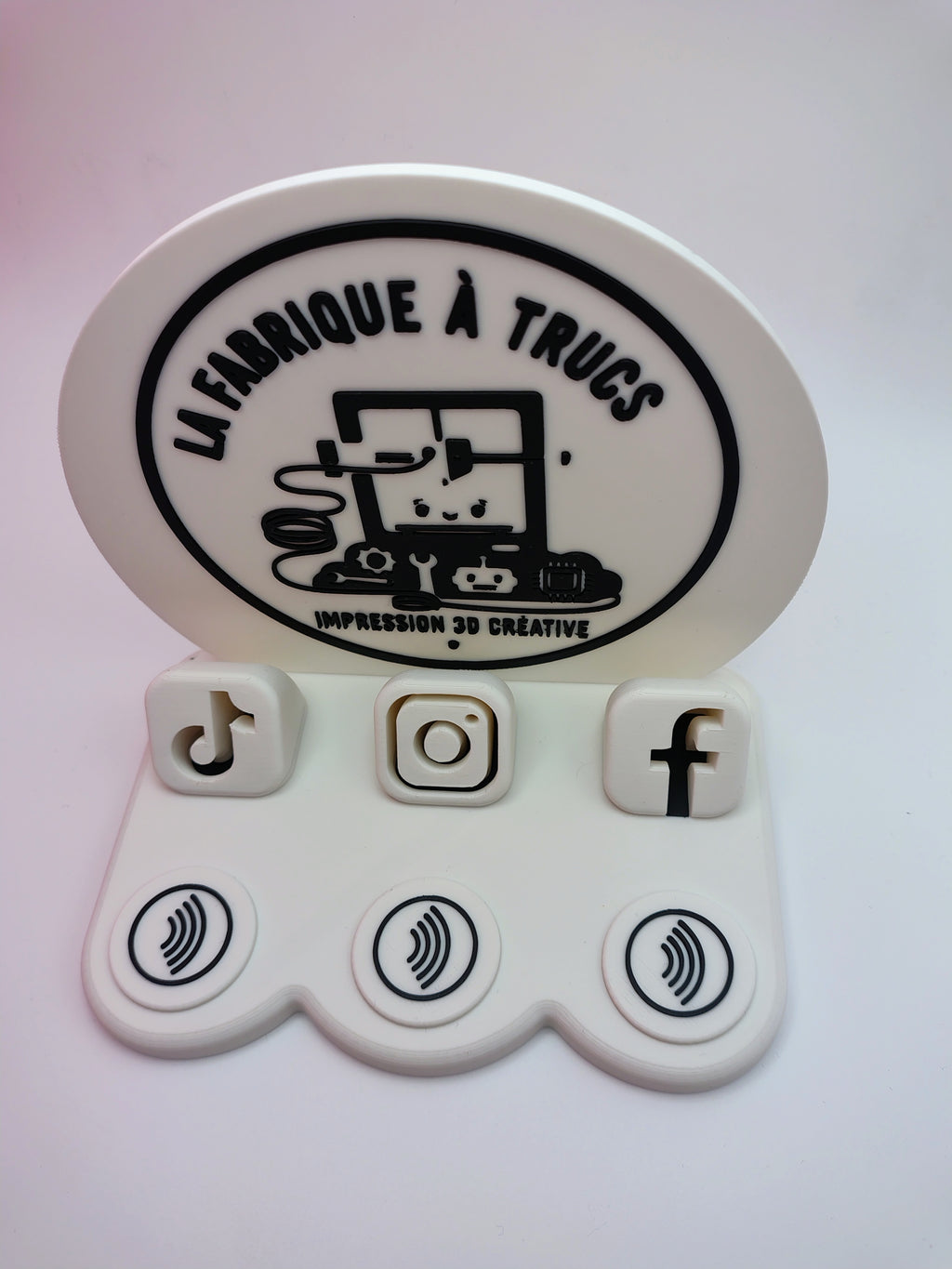 Présentoir Connecté Triple Réseaux Sociaux | 3 Puces NFC & Logo Personnalisable